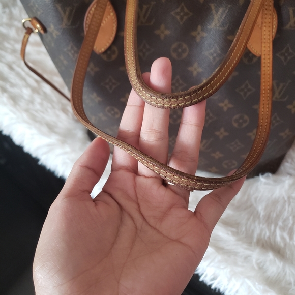 SOLD - Picture 5 of 13